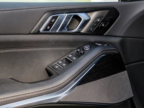 New 2026 BMW X5 xDrive50e w/ M Sport Package image 19