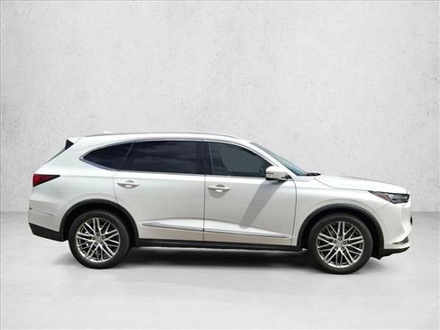 Used 2022 Acura MDX SH-AWD w/ Advance Package image 4