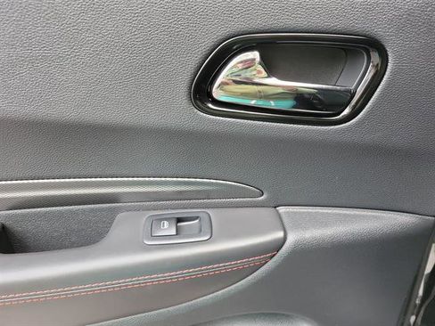 Used 2023 Dodge Durango GT image 26