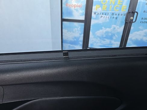 New 2026 Chrysler Pacifica Select w/ S Appearance Package image 96