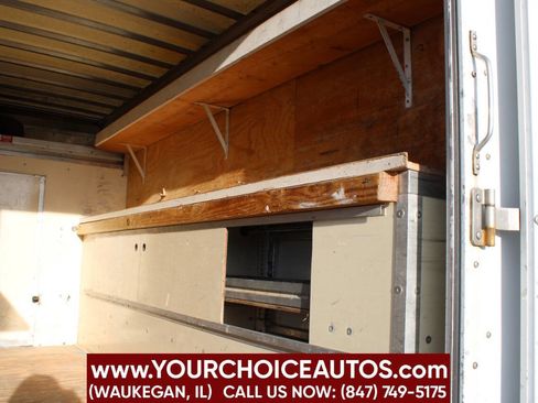 Used 2012 Ford E-350 and Econoline 350 Super Duty w/ Interior Upgrade Pkg RWD image 17