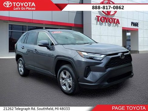 Certified 2025 Toyota RAV4 XLE AWD/4WD image 1