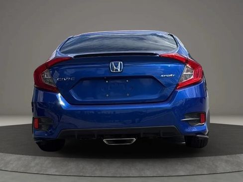 Used 2019 Honda Civic Sport image 5