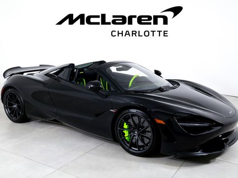 New 2026 McLaren 750S Spider RWD image 3