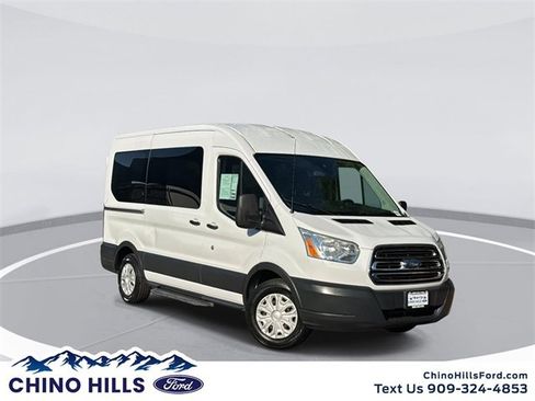 Used 2015 Ford Transit 150 XLT image 1