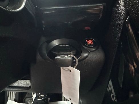 Used 2015 MINI Cooper Paceman S image 32