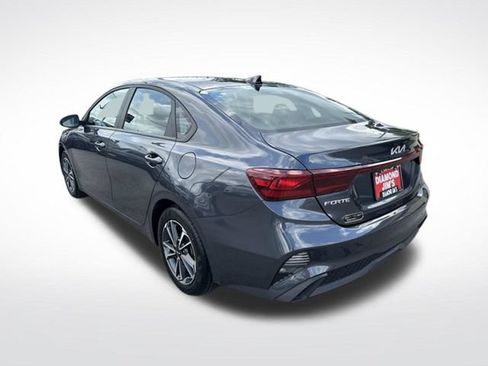 Used 2023 Kia Forte LXS w/ LXS Technology Package FWD image 17
