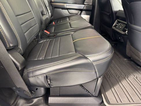 Used 2024 Ford F350 Platinum image 28