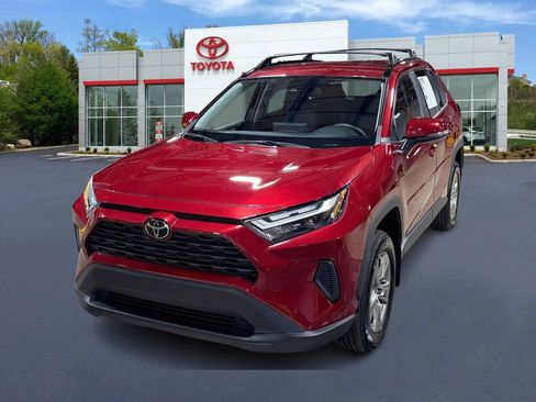 Used 2023 Toyota RAV4 XLE FWD image 1