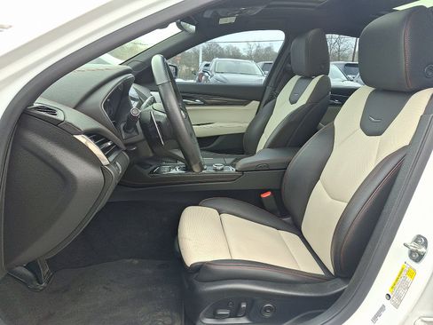 Used 2020 Cadillac CT5 Sport image 14