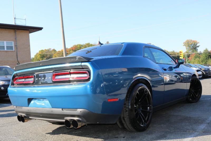 Used 2020 Dodge Challenger R/T Scat Pack RWD image 6