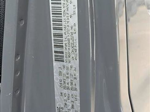 Used 2020 Jeep Wrangler Unlimited Sahara image 25