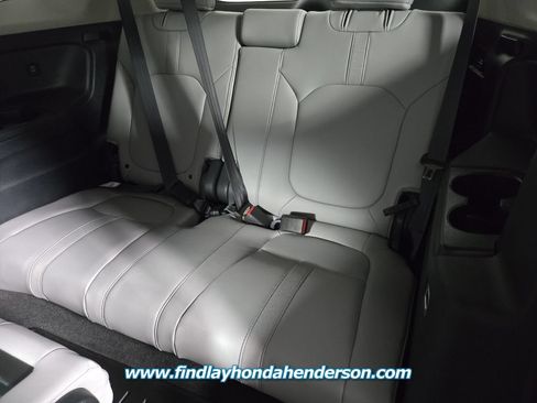 Certified 2025 Honda Pilot EX-L image 15