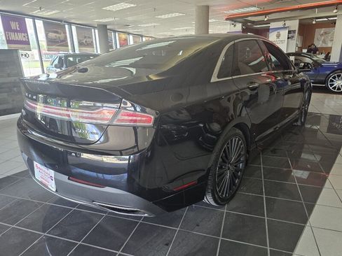 Used 2018 Lincoln MKZ Reserve w/ Climate Package AWD/4WD image 4