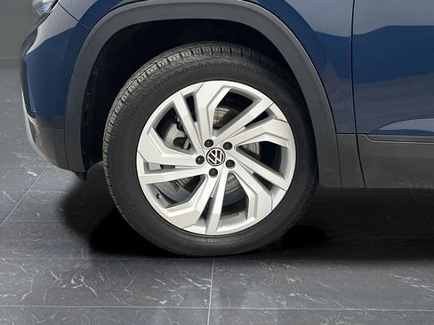 Used 2021 Volkswagen Atlas SE image 35