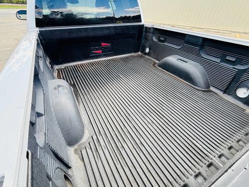 Used 2011 GMC Sierra 1500 SLE w/ Power Tech Package image 24