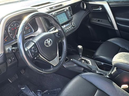 Used 2014 Toyota RAV4 Limited image 23