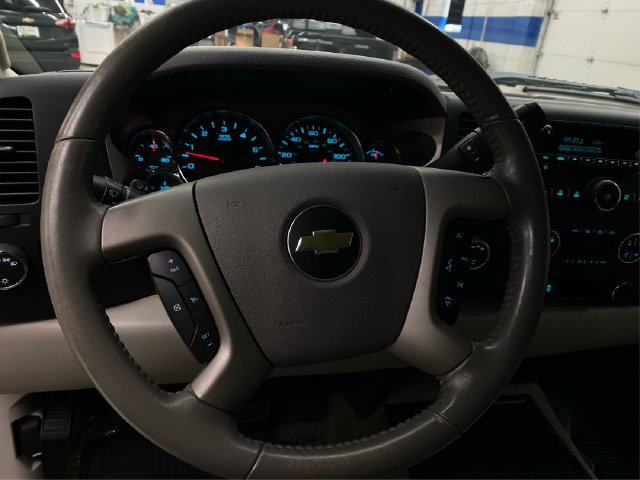 Used 2013 Chevrolet Silverado 1500 LT w/ All-Star Edition AWD/4WD image 22