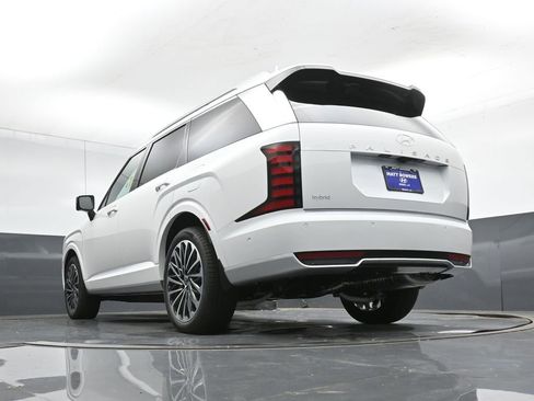 New 2026 Hyundai Palisade Calligraphy FWD image 12