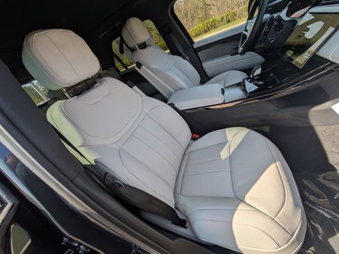 New 2026 Land Rover Range Rover Sport SE image 30