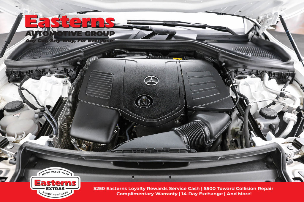 Used 2023 Mercedes-Benz GLC 300 4MATIC image 8