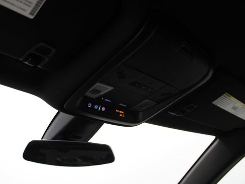 Certified 2022 Cadillac XT5 Luxury image 22