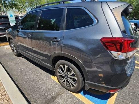 Used 2023 Subaru Forester Limited w/ Popular Package #2 AWD/4WD image 4