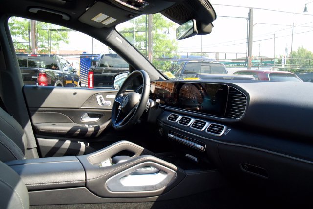 Used 2025 Mercedes-Benz GLE 350 4MATIC image 28