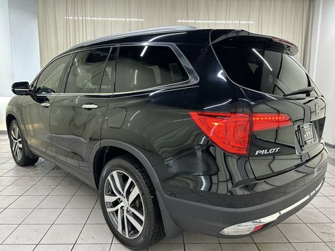 Used 2017 Honda Pilot Elite image 11