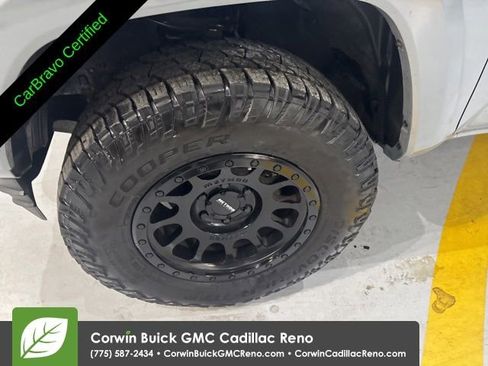 Used 2019 Toyota Tacoma TRD Sport AWD/4WD image 41