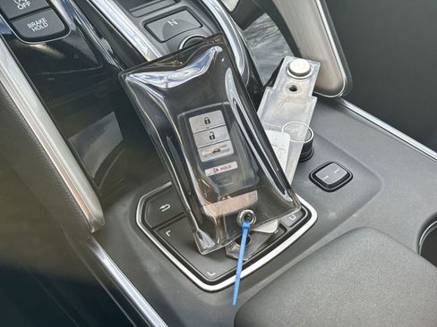 Used 2023 Acura TLX image 36