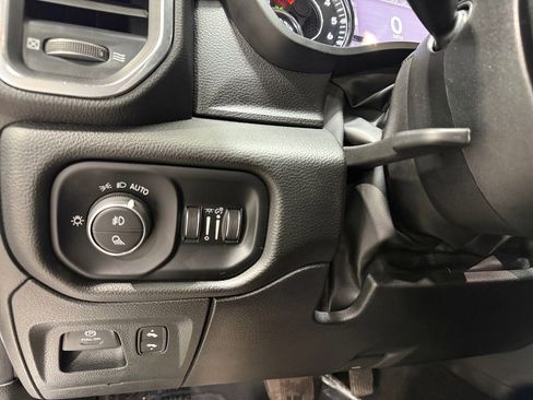 Used 2023 RAM 1500 Laramie AWD/4WD image 38