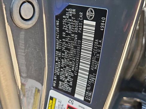 Used 2025 Toyota Camry SE FWD image 17