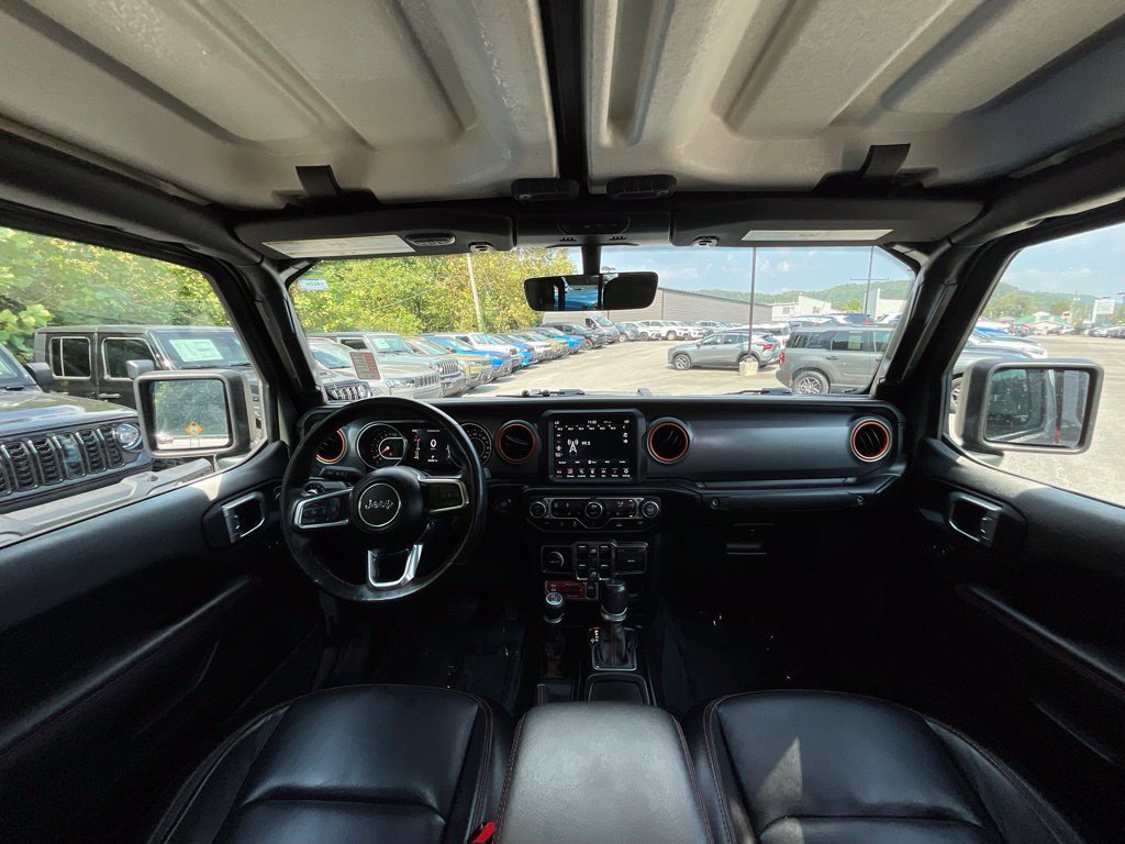 Used 2022 Jeep Gladiator Mojave w/ LED Lighting Group AWD/4WD image 15