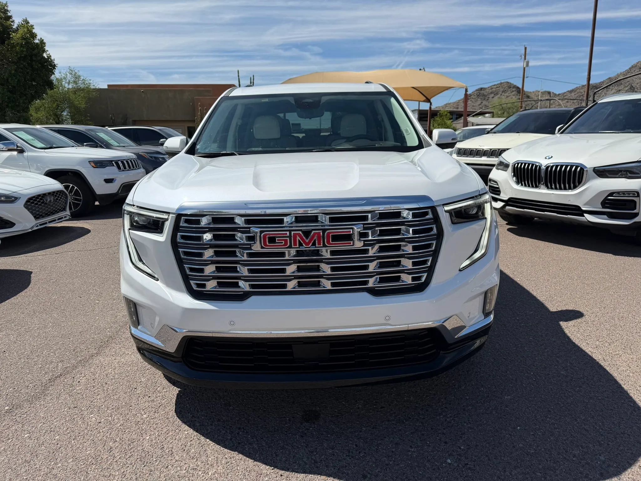 Used 2025 GMC Acadia Denali w/ Super Cruise Package AWD/4WD image 2