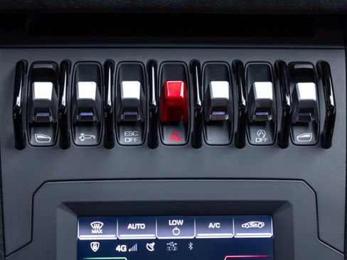 Used 2022 Lamborghini Huracan STO image 73