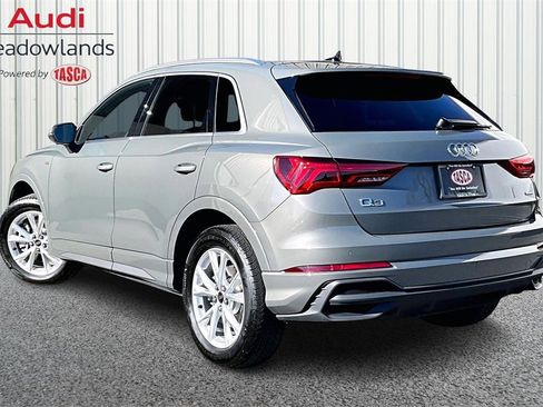 Used 2025 Audi Q3 2.0T Premium w/ Convenience Package image 4
