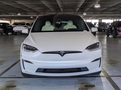 Used 2023 Tesla Model X AWD/4WD image 2
