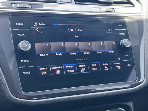 Certified 2023 Volkswagen Tiguan SE R-Line FWD image 12