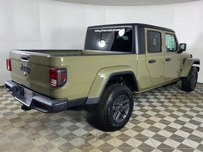 New 2026 Jeep Gladiator Sport