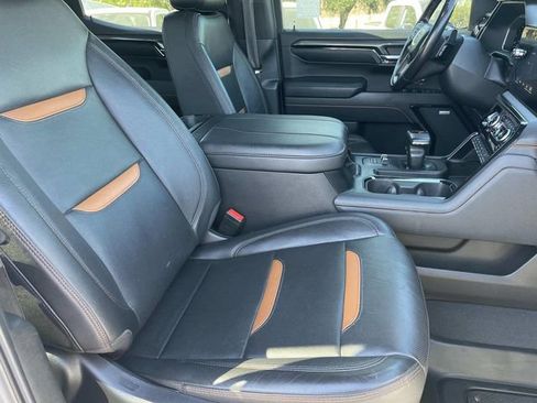 Used 2023 GMC Sierra 1500 AT4 w/ AT4 Premium Package image 36