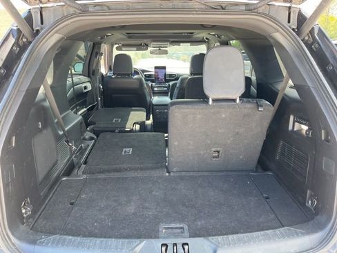 Used 2021 Ford Explorer ST w/ Equipment Group 401A AWD/4WD image 16
