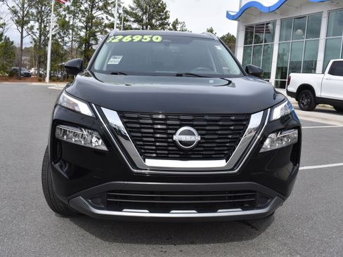 Used 2023 Nissan Rogue SL image 4