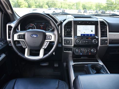 Used 2020 Ford F250 Lariat w/ Tremor Off-Road Package AWD/4WD image 18