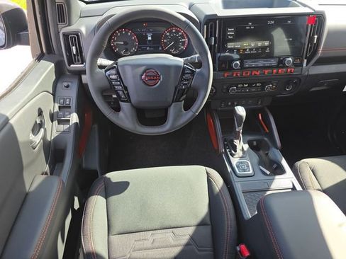 New 2026 Nissan Frontier PRO-4X w/ Pro-4x Convenience Package AWD/4WD image 3