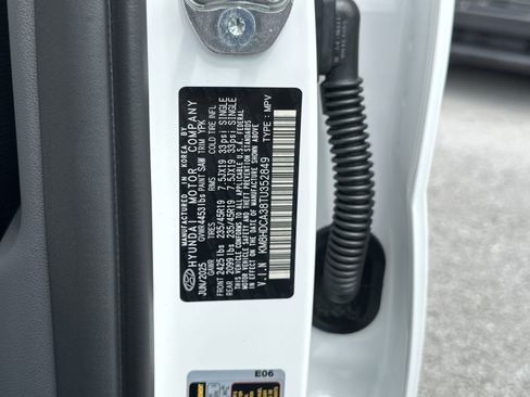 New 2026 Hyundai Kona SEL Premium image 28