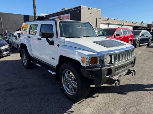 Used 2007 HUMMER H3 image 26