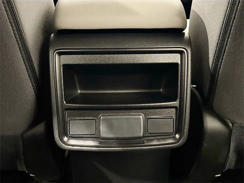 Used 2025 Subaru Forester image 24