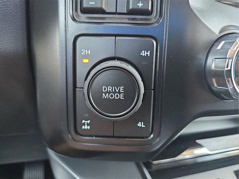 New 2025 Ford F250 Lariat w/ Lariat Ultimate Package image 17