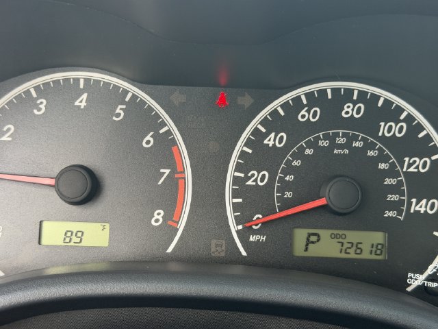 Used 2012 Toyota Corolla L FWD image 15